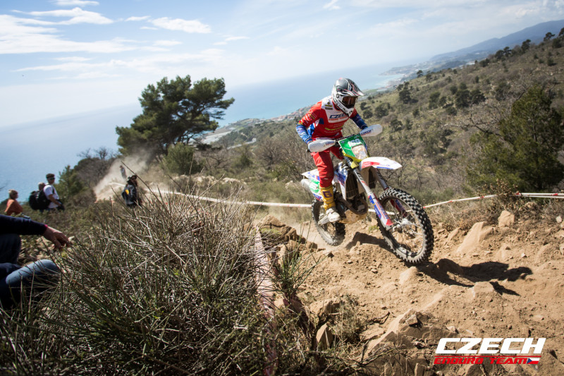 Czech Enduro Team má za sebou první světový závod